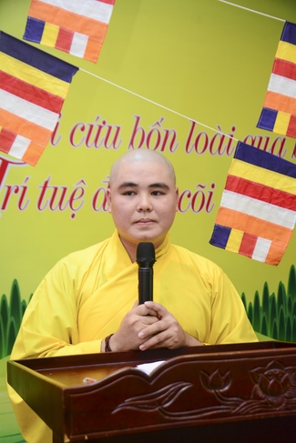 Lễ Phật đản dành cho các bé thiếu nhi