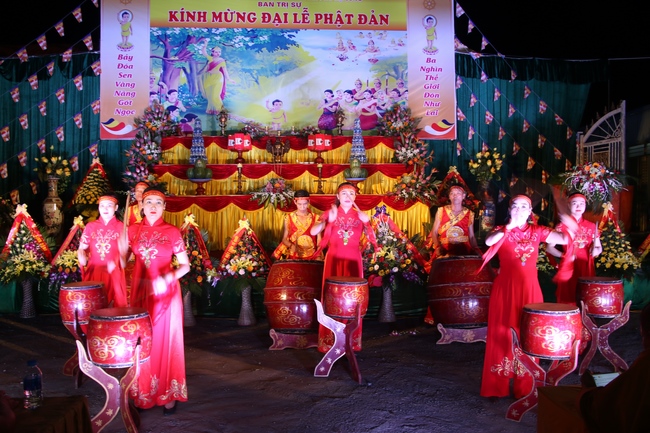 BTS GHPGVN TP. Hạ Long tổ chức Đại lễ Phật Đản PL.2562 - DL. 2018