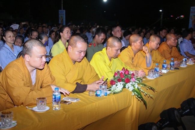 BTS GHPGVN TP. Hạ Long tổ chức Đại lễ Phật Đản PL.2562 - DL. 2018