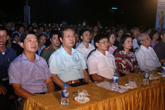 BTS GHPGVN TP. Hạ Long tổ chức Đại lễ Phật Đản PL.2562 - DL. 2018