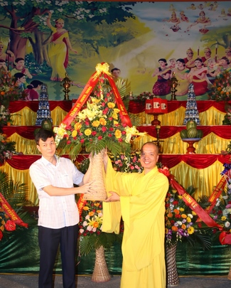 BTS GHPGVN TP. Hạ Long tổ chức Đại lễ Phật Đản PL.2562 - DL. 2018