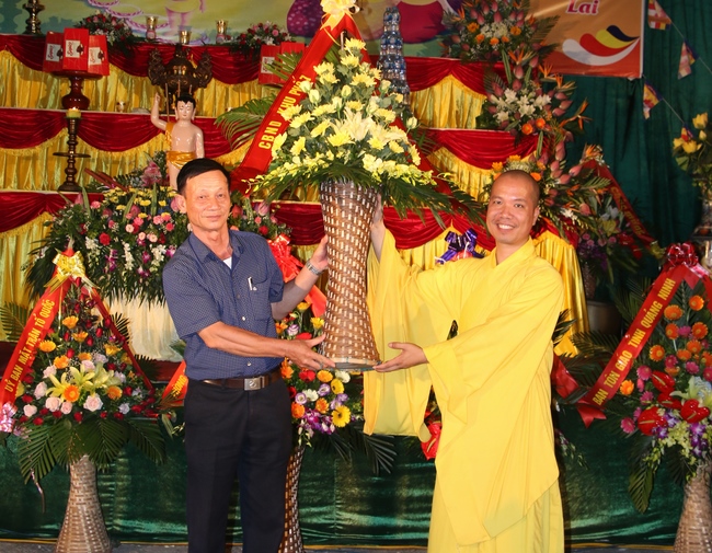 BTS GHPGVN TP. Hạ Long tổ chức Đại lễ Phật Đản PL.2562 - DL. 2018