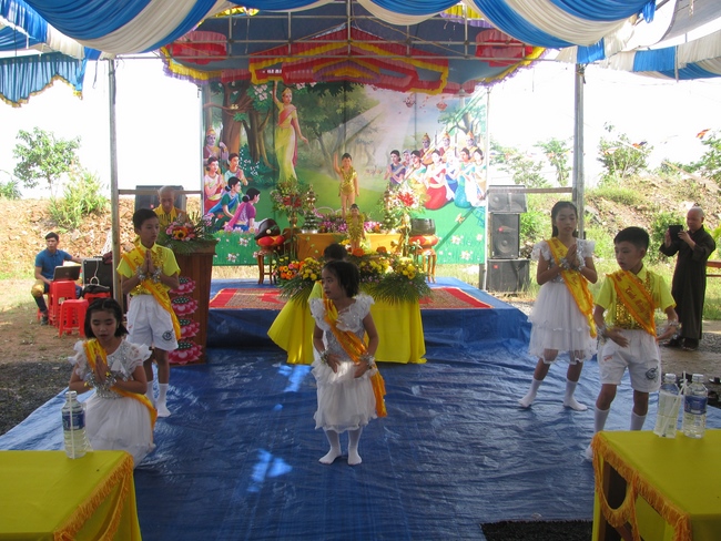 The great ceremony of the Buddha’s birthday at Dang Phap pagoda in Binh Phuoc province