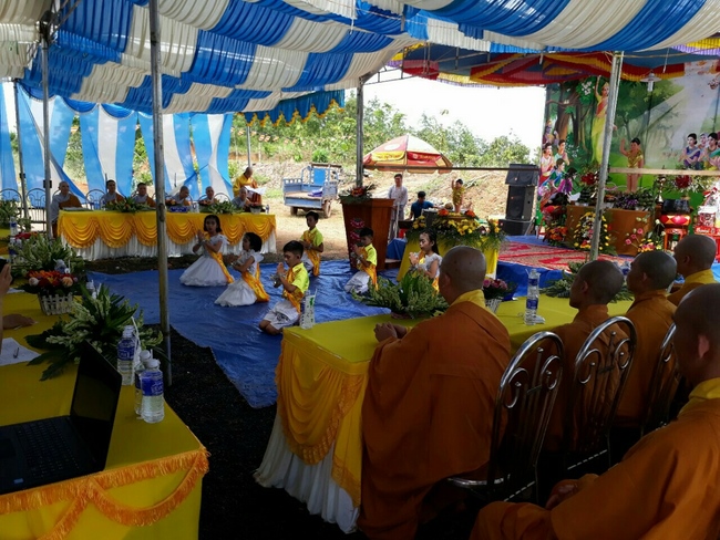 The great ceremony of the Buddha’s birthday at Dang Phap pagoda in Binh Phuoc province