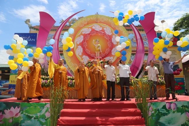The Buddha’s birthday celebration at Dong Cao pagoda in Thanh Hoa province