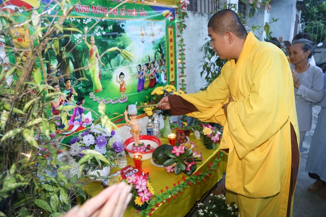 The Buddha’s birthday celebration at Dong Cao pagoda in Thanh Hoa province