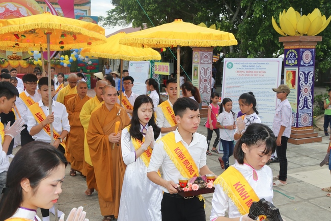 The Buddha’s birthday celebration at Dong Cao pagoda in Thanh Hoa province