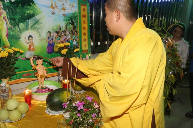 The Buddha’s birthday celebration at Dong Cao pagoda in Thanh Hoa province