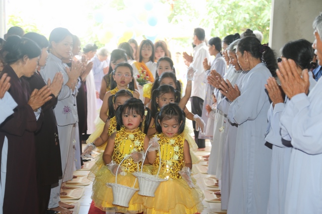 The Buddha’s birthday celebration at Dong Cao pagoda in Thanh Hoa province