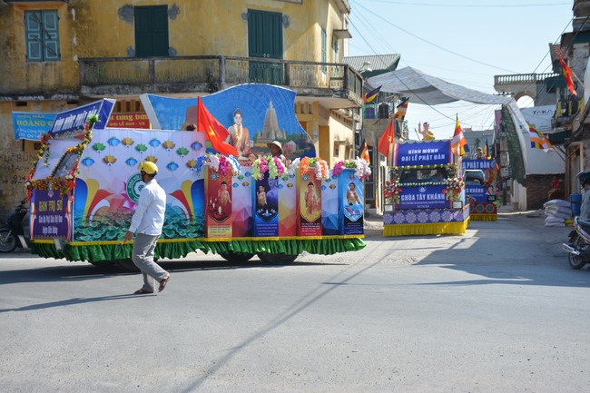 The great ceremony of the Buddha’s birthday at Tay Khanh pagoda in Thai Binh province