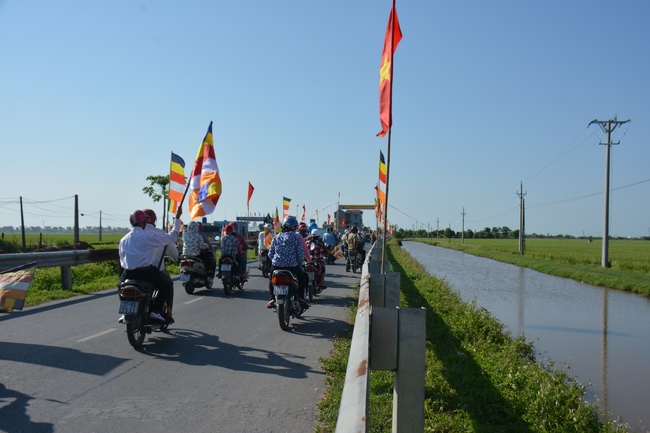 The great ceremony of the Buddha’s birthday at Tay Khanh pagoda in Thai Binh province