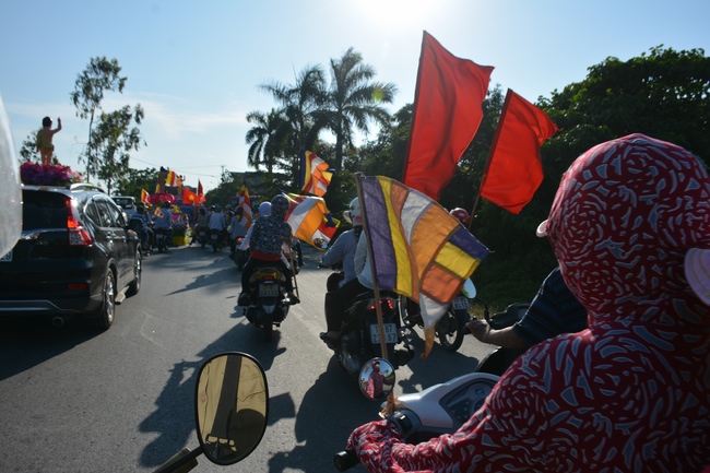 The great ceremony of the Buddha’s birthday at Tay Khanh pagoda in Thai Binh province