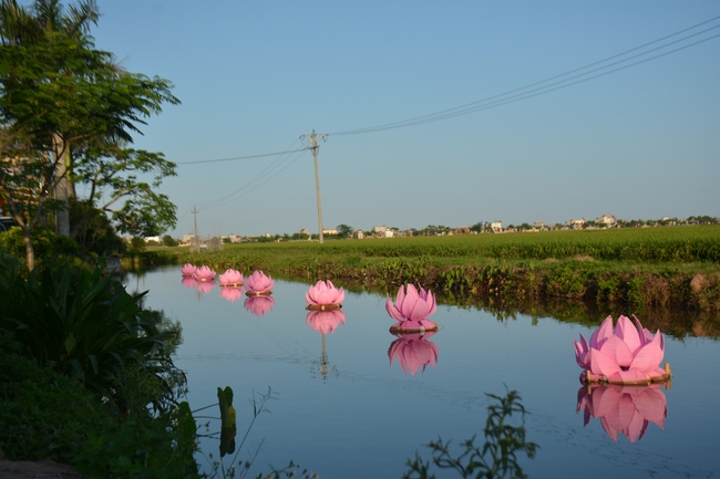 The great ceremony of the Buddha’s birthday at Tay Khanh pagoda in Thai Binh province