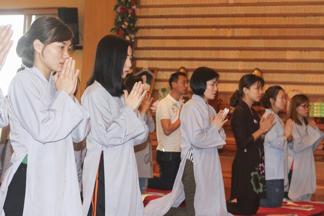 Lễ Tắm Phật tại chùa Cham Jeoun Uri - Hàn Quốc