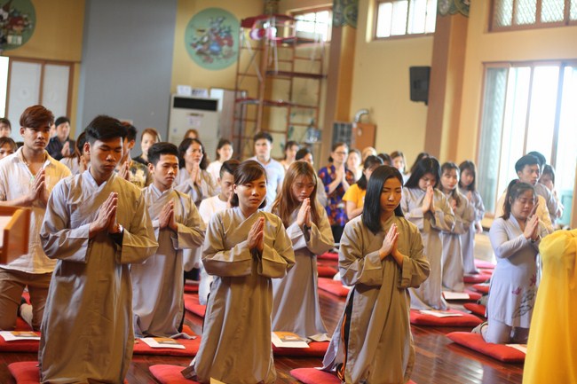 Lễ Tắm Phật tại chùa Cham Jeoun Uri - Hàn Quốc