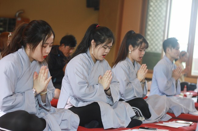 Lễ Tắm Phật tại chùa Cham Jeoun Uri - Hàn Quốc