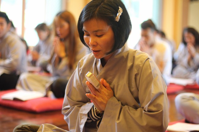 Lễ Tắm Phật tại chùa Cham Jeoun Uri - Hàn Quốc