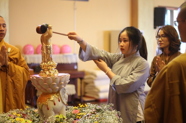 Lễ Tắm Phật tại chùa Cham Jeoun Uri - Hàn Quốc