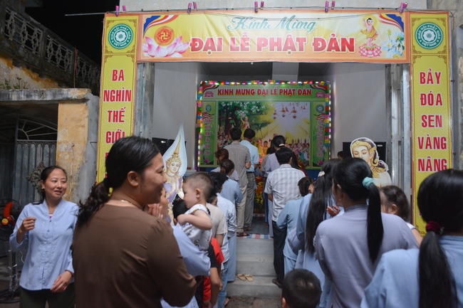 The ceremony of bath the Buddha in the Lumbini gardens of Buddhist  houses in Thai Binh province