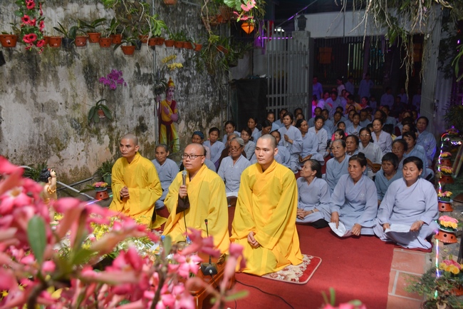 The ceremony of bath the Buddha in the Lumbini gardens of Buddhist  houses in Thai Binh province