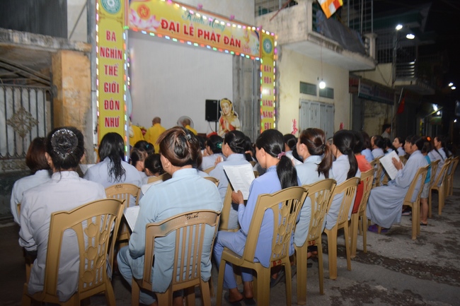 The ceremony of bath the Buddha in the Lumbini gardens of Buddhist  houses in Thai Binh province