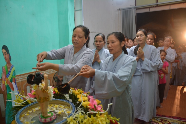 The ceremony of bath the Buddha in the Lumbini gardens of Buddhist  houses in Thai Binh province