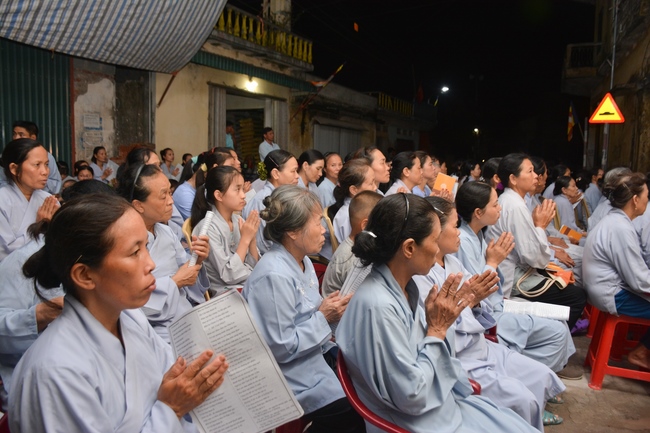 The ceremony of bath the Buddha in the Lumbini gardens of Buddhist  houses in Thai Binh province
