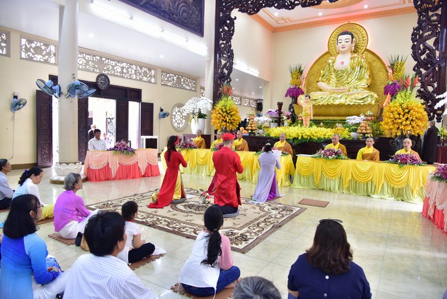 Buddhist Wedding Ceremony