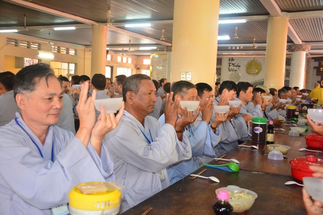 Khai khóa Khóa tu Phật thất lần 88