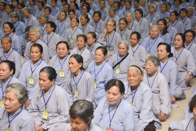 Opening the 88 th Senven-day- retreat Course