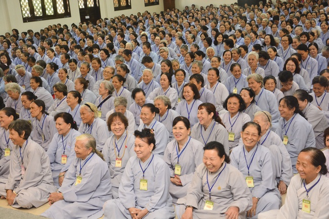 Opening the 88 th Senven-day- retreat Course