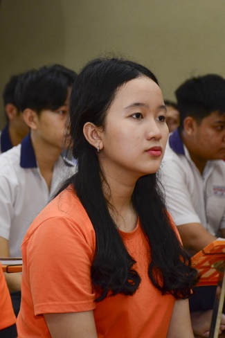 Nguyen Van Cu’s High-school-student prayed before the final exam