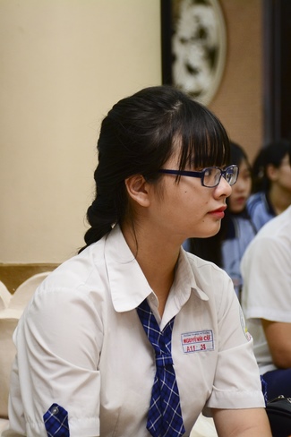 Nguyen Van Cu’s High-school-student prayed before the final exam