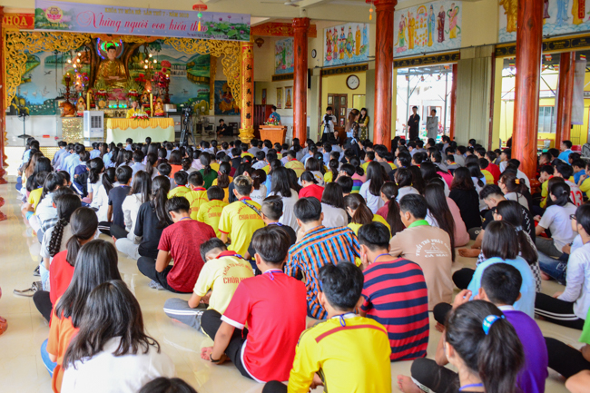 Buổi nói chuyện Phật pháp tại chùa Kim Sơn - Cà Mau