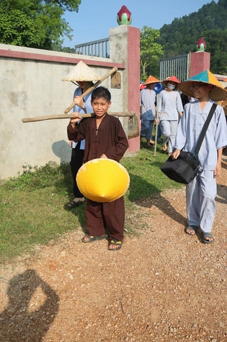 Hà Nội: Gần 150 bạn trẻ cùng tham dự khóa tu “Về để lắng nghe”
