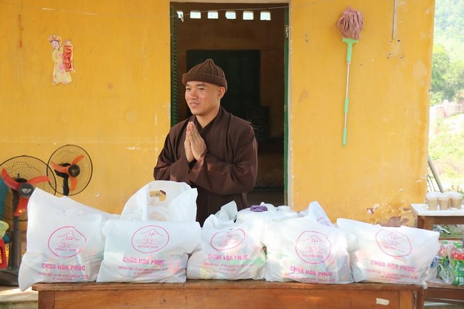 Hà Nội: Gần 150 bạn trẻ cùng tham dự khóa tu “Về để lắng nghe”