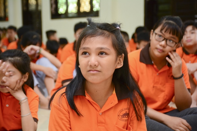 Buổi nói chuyện với các em thiếu nhi lớp học hè