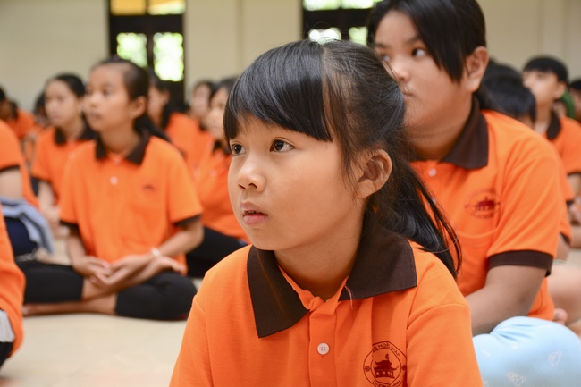 Buổi nói chuyện với các em thiếu nhi lớp học hè