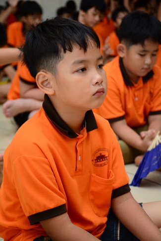 Buổi nói chuyện với các em thiếu nhi lớp học hè