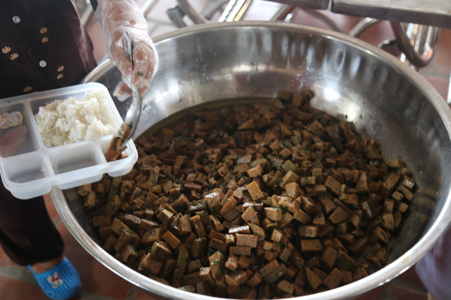 Praying before Examination at Dong Cao Pagoda – Thanh Hoa