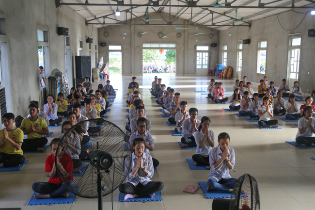 Praying before Examination at Dong Cao Pagoda – Thanh Hoa