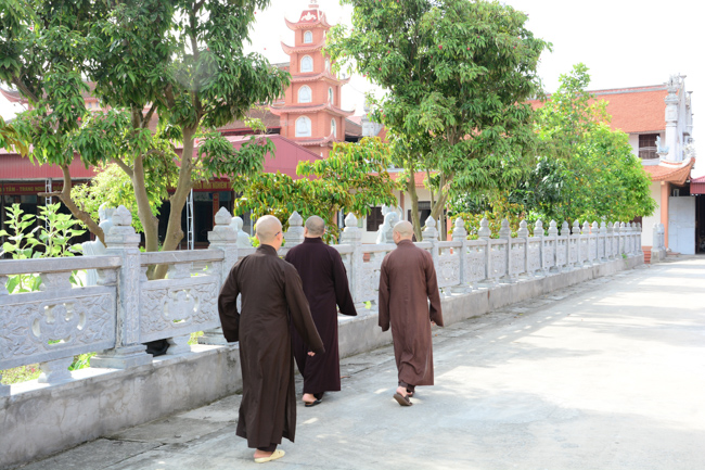 Giảng pháp tại chùa Phong Hanh - TP. Hải Dương