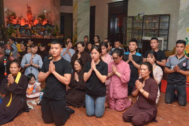 Giảng pháp tại chùa Phong Hanh - TP. Hải Dương