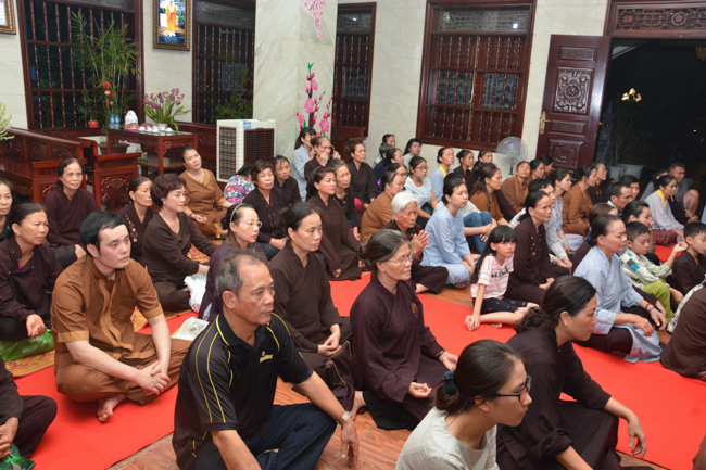 Giảng pháp tại chùa Phong Hanh - TP. Hải Dương