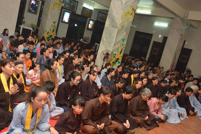 Giảng pháp tại chùa Phong Hanh - TP. Hải Dương