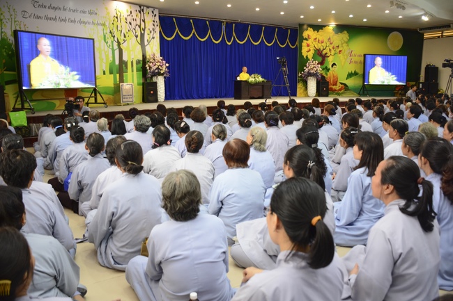 Tu niệm Phật một ngày