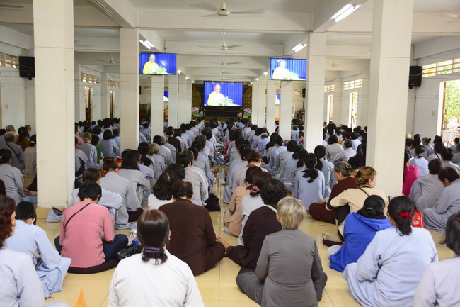 Tu niệm Phật một ngày