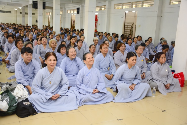 Tu niệm Phật một ngày