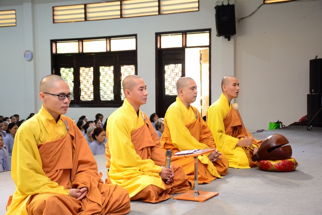 Tu niệm Phật một ngày