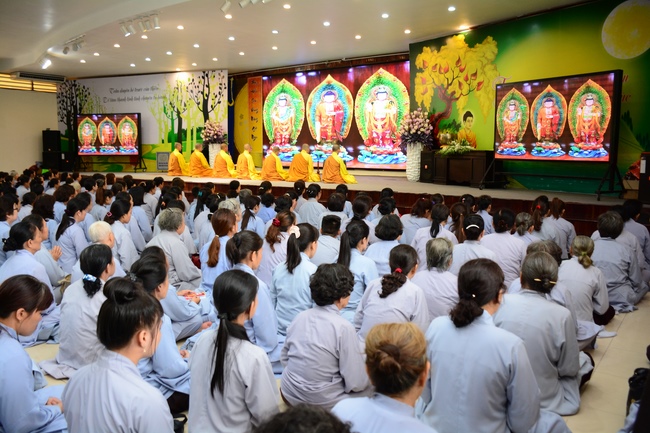 Tu niệm Phật một ngày